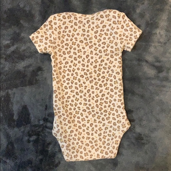 THREE Piece Onesie Set - Picture 5 of 7